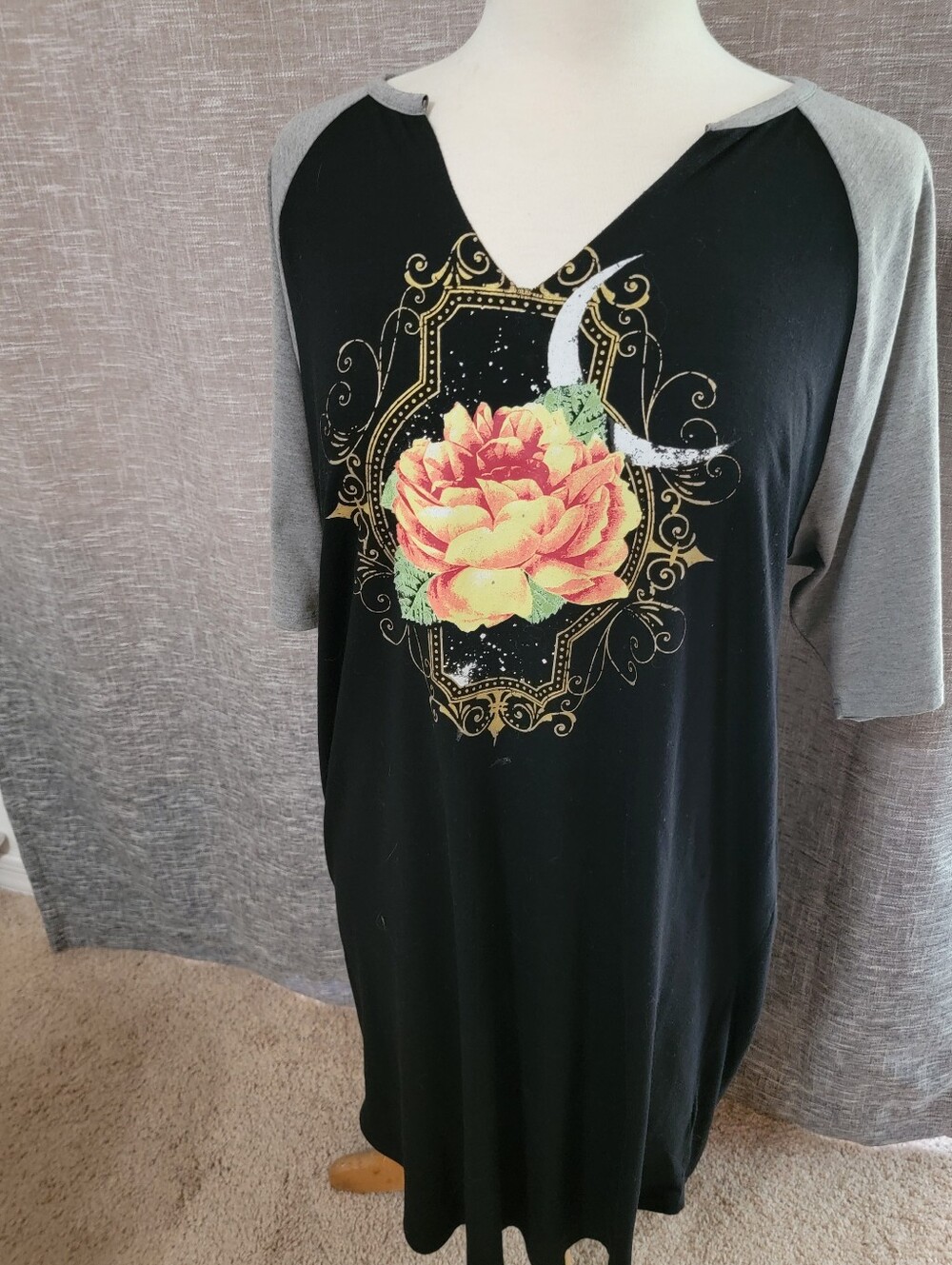 Torrid Black Floral Graphic Raglan Tshirt Dressop